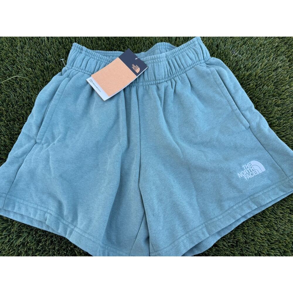 Woman's The North Face Evolution Embroidered Shorts Blue Green Brand XS NWT!!